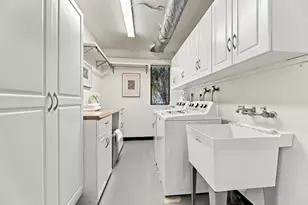 858 Arbor Rd, Menlo Park, CA 94025 - Photo 29
