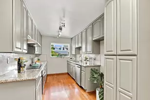 1569 Murre Ln, Sunnyvale, CA 94087 - Photo 9