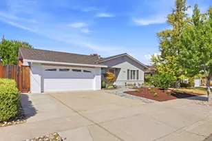1569 Murre Ln, Sunnyvale, CA 94087 - Photo 3