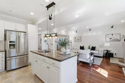 390 E Washington Ave, Sunnyvale, CA 94086 - Photo 9