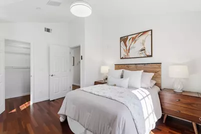390 E Washington Ave, Sunnyvale, CA 94086 - Photo 23