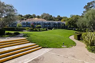 4000 Farm Hill Blvd 111, Redwood City, CA 94061 - Photo 21