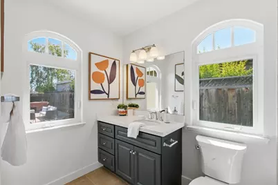 10582 Lonna Ln, Cupertino, CA 95014 - Photo 27
