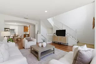 231 Peppermint Tree Ter 3, Sunnyvale, CA 94086 - Photo 1