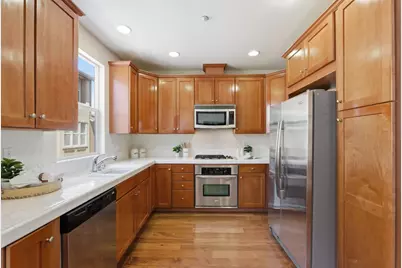231 Peppermint Tree Ter 3, Sunnyvale, CA 94086 - Photo 11