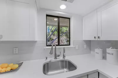 714 San Conrado Ter 5, Sunnyvale, CA 94085 - Photo 11