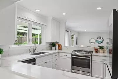 211 Nataqua Ave, Pacifica, CA 94044 - Photo 15