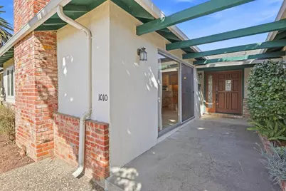 1010 S Baywood Ave, San Jose, CA 95128 - Photo 5