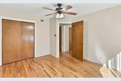 1010 S Baywood Ave, San Jose, CA 95128 - Photo 33