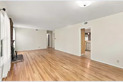 1010 S Baywood Ave, San Jose, CA 95128 - Photo 7