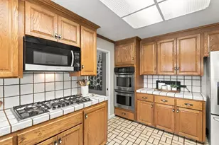 1560 Eldorado Dr, Gilroy, CA 95020 - Photo 17