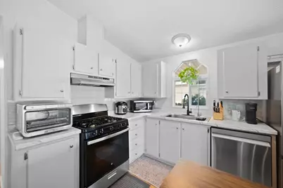 486 Pomegranate Ln 486, San Jose, CA 95134 - Photo 5