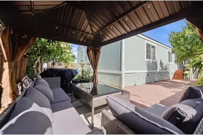 486 Pomegranate Ln 486, San Jose, CA 95134 - Photo 49