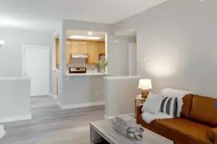 609 Arcadia Ter 104, Sunnyvale, CA 94085 - Photo 5