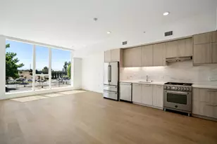 188 W Saint James St 10410, San Jose, CA 95110 - Photo 3