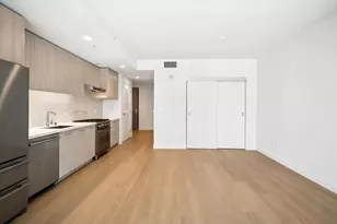 188 W Saint James St 10917, San Jose, CA 95110 - Photo 13