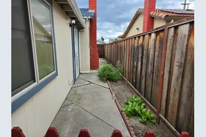 2788 Tanglewood Dr, San Jose, CA 95127 - Photo 25