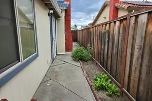 2788 Tanglewood Dr, San Jose, CA 95127 - Photo 25