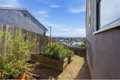 8622 Thermal St, Oakland, CA 94605 - Photo 19