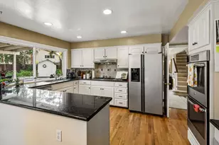12612 Miller Ave, Saratoga, CA 95070 - Photo 17