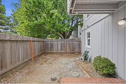 2007 Clearview Cir, Benicia, CA 94510 - Photo 27