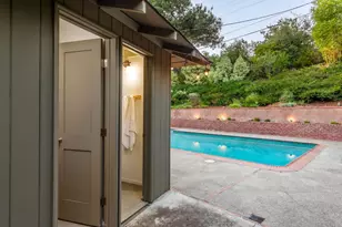 19551 Braemar Ct, Saratoga, CA 95070 - Photo 23