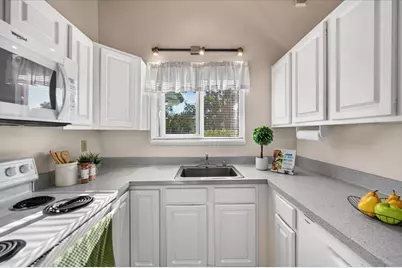 4398 Samson Way, San Jose, CA 95124 - Photo 19