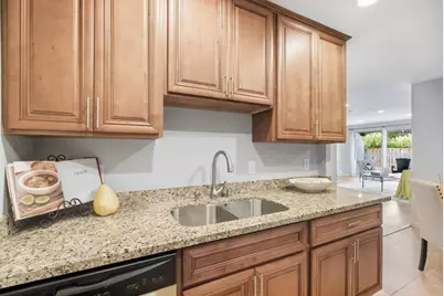 1945 Mount Vernon Ct 5, Mountain View, CA 94040 - Photo 15