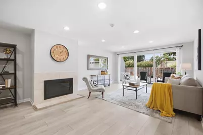 1945 Mount Vernon Ct 5, Mountain View, CA 94040 - Photo 3
