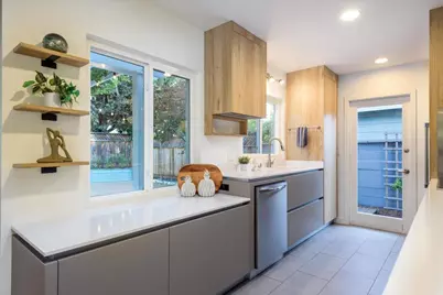 535 E Meadow Dr, Palo Alto, CA 94306 - Photo 7