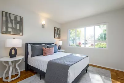 535 E Meadow Dr, Palo Alto, CA 94306 - Photo 9
