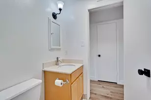 208 Whirlaway Dr, San Jose, CA 95111 - Photo 37
