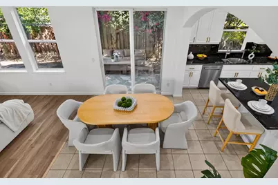 1574 Riorden Ter, Sunnyvale, CA 94087 - Photo 17