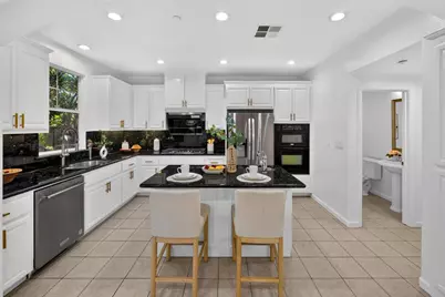 1574 Riorden Ter, Sunnyvale, CA 94087 - Photo 19