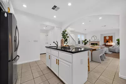 1574 Riorden Ter, Sunnyvale, CA 94087 - Photo 21