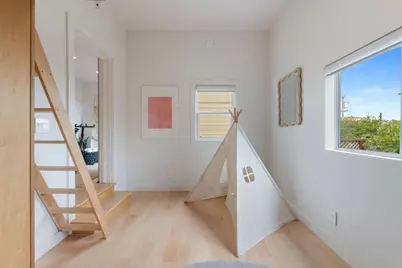 715 Anderson St, San Francisco, CA 94110 - Photo 29