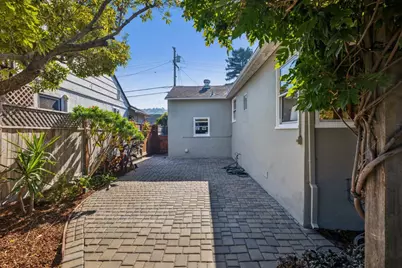 1061 Granada St, Belmont, CA 94002 - Photo 55