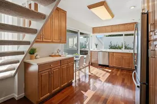 1389 Sydney Dr, Sunnyvale, CA 94087 - Photo 17