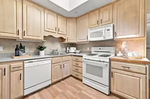 1079 Crestwood Dr, South San Francisco, CA 94080 - Photo 13
