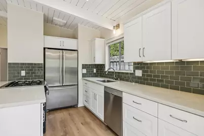 1555 Stanford Ave, Palo Alto, CA 94306 - Photo 13