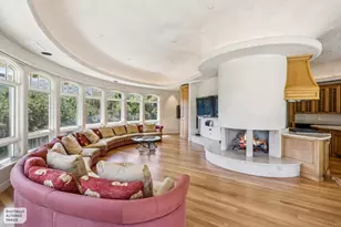 12500 Corbetta Ln, Los Altos Hills, CA 94022 - Photo 27