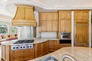 12500 Corbetta Ln, Los Altos Hills, CA 94022 - Photo 41