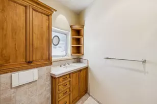 12500 Corbetta Ln, Los Altos Hills, CA 94022 - Photo 77