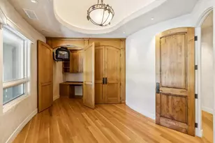 12500 Corbetta Ln, Los Altos Hills, CA 94022 - Photo 85