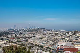 1021 Goettingen St, San Francisco, CA 94134 - Photo 25