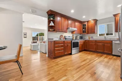 2405 Shannon Dr, South San Francisco, CA 94080 - Photo 9