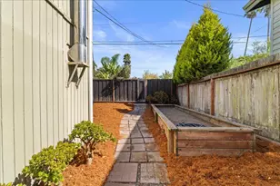 526 Middlefield Dr, Aptos, CA 95003 - Photo 45