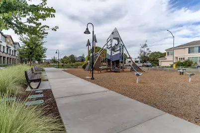 935 Loyola Ln, Morgan Hill, CA 95037 - Photo 55