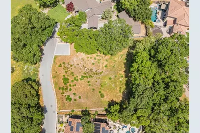 2391 Mantelli Dr, Gilroy, CA 95020 - Photo 5