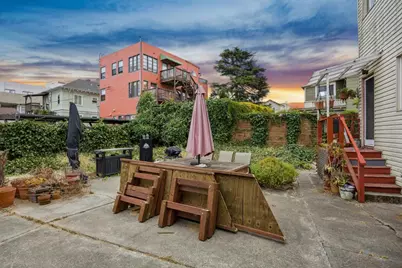 208 Ridgeway Ave, Oakland, CA 94611 - Photo 7